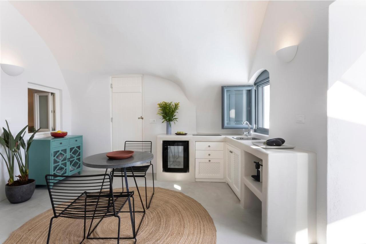 Bluedome Cavehouses By Otium Villas Oia  Ngoại thất bức ảnh