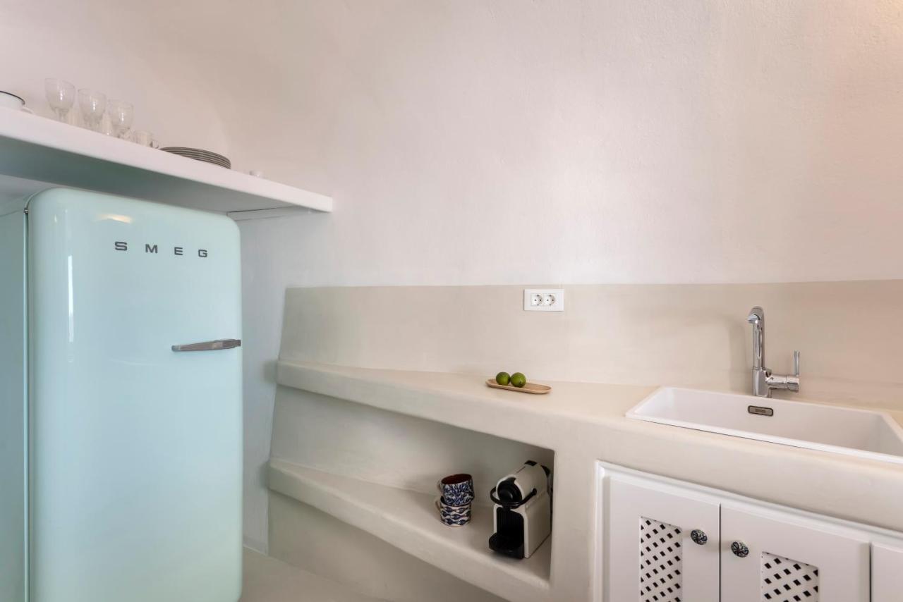 Bluedome Cavehouses By Otium Villas Oia  Ngoại thất bức ảnh